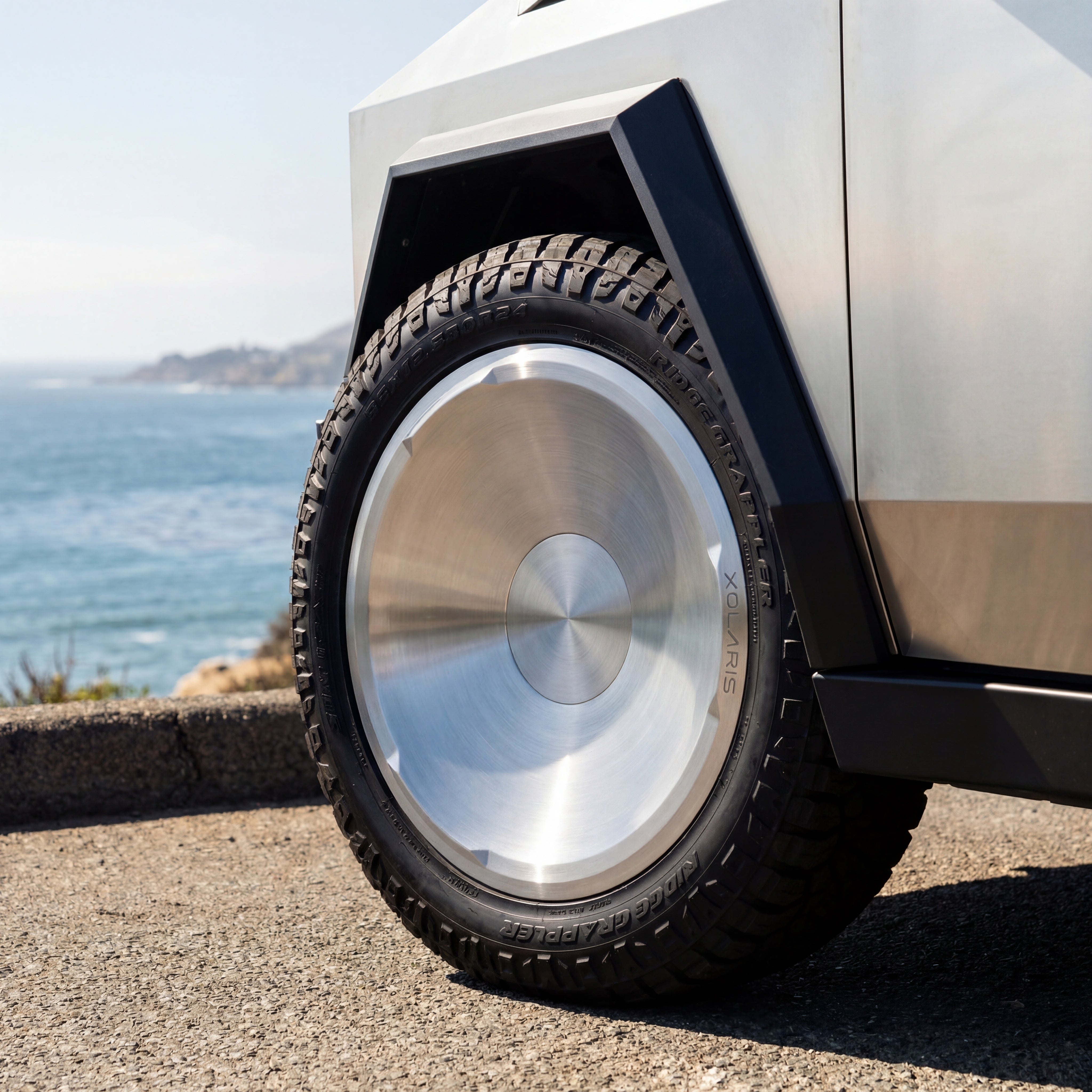 Brushed Aluminum